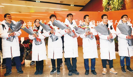 7人技術團隊操控24個機器人用“沈陽智造”挑戰不可能