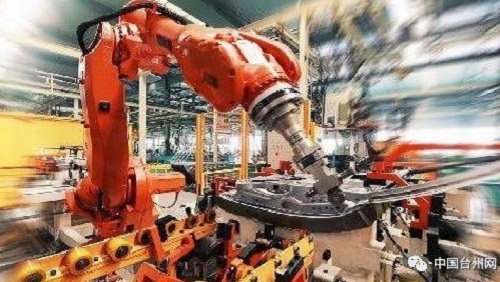 新增1500臺工業機器人 臺州“機器換人”再加磅！